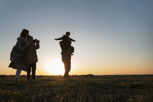 Sunrise to Sunset: Strollers That Support Full-Day Family Adventures